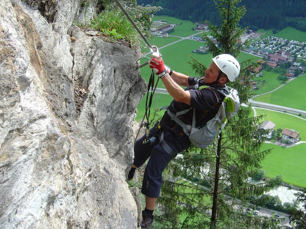 Gaestehaus Emberger Mayrhofen Buitenkant foto