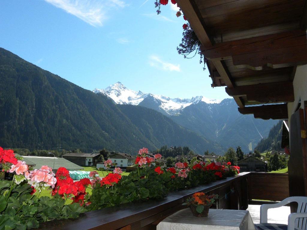 Gaestehaus Emberger Mayrhofen Buitenkant foto
